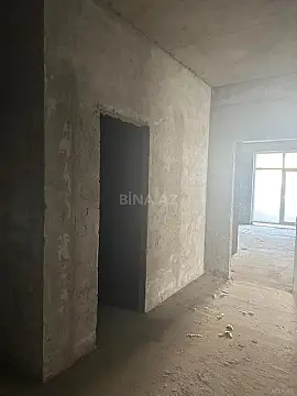 Satılır 5 otaqlı mənzil 272 m²