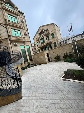 Kirayə verilir 13 otaqlı ofis 1000 m²