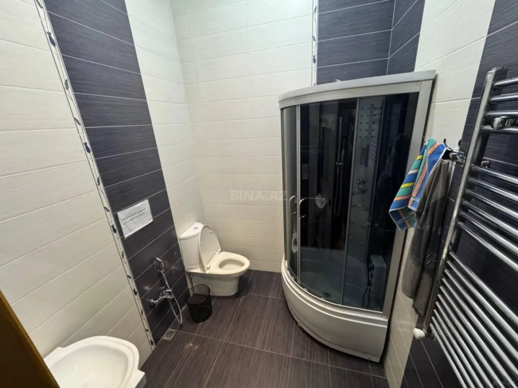 Kirayə verilir 13 otaqlı ofis 1000 m²