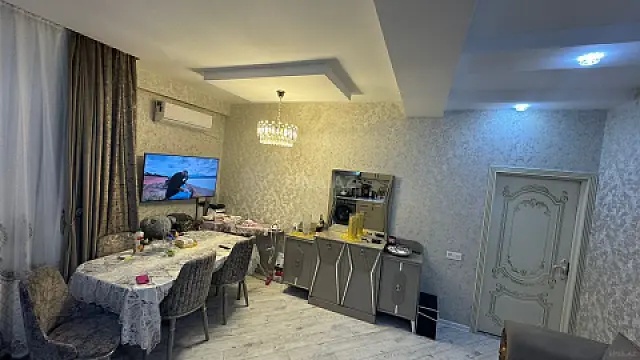 Satılır 2 otaqlı mənzil 50 m²