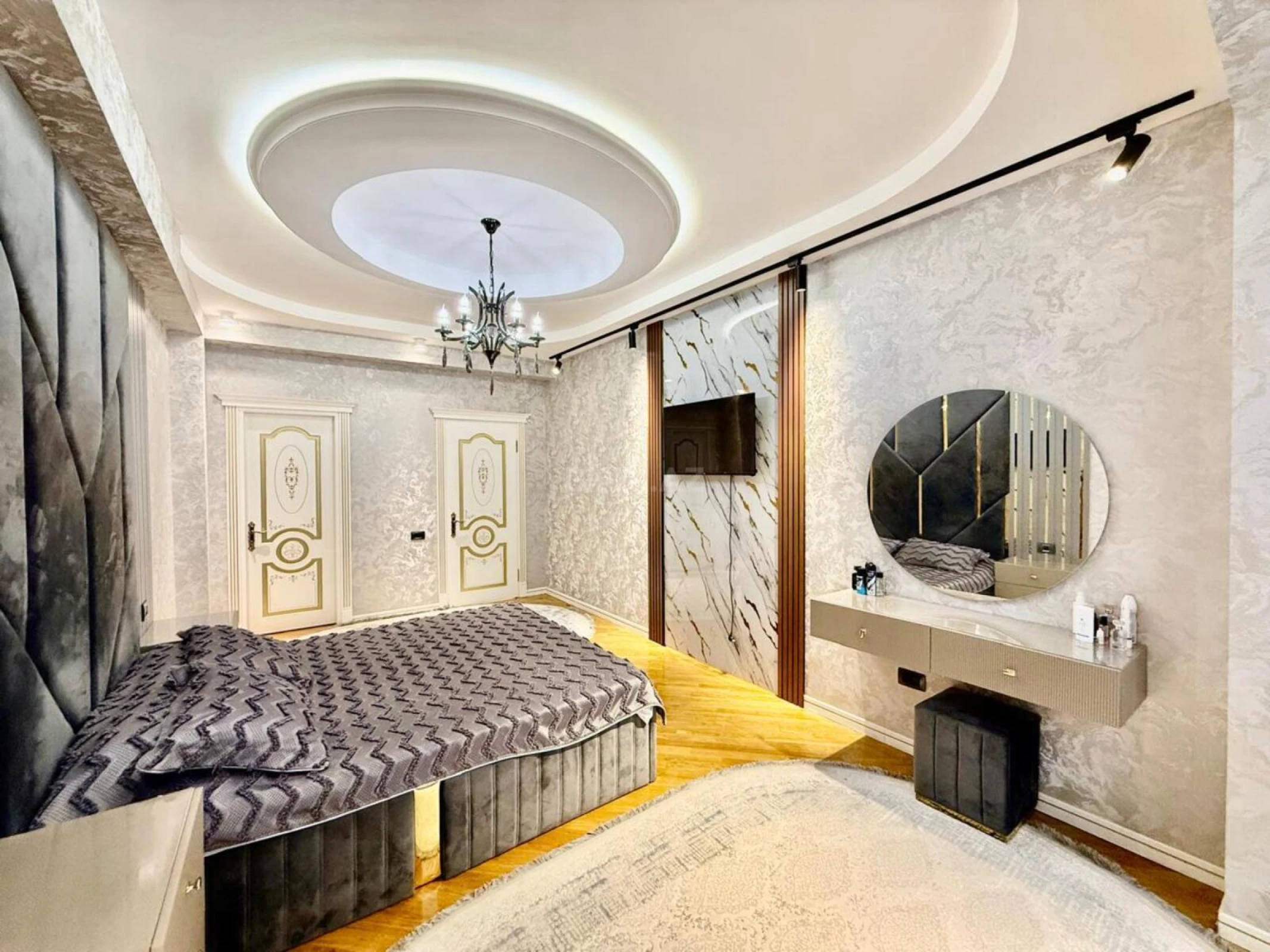 Satılır 3 otaqlı mənzil 150 m²