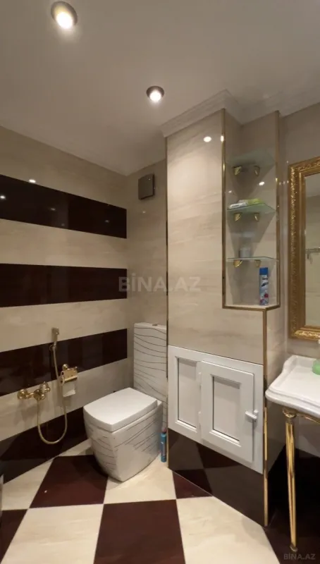 Satılır 2 otaqlı mənzil 100 m²