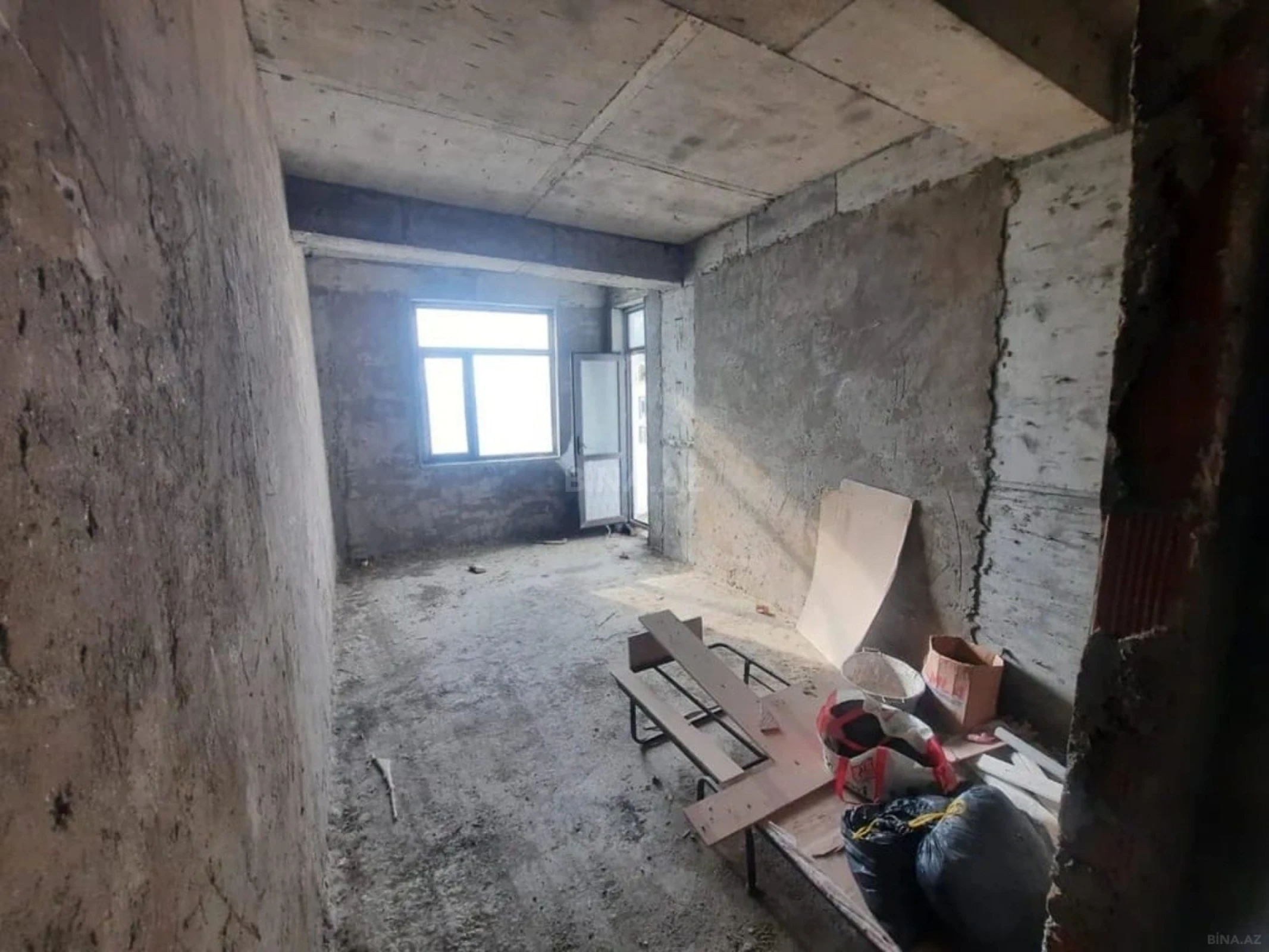 Satılır 2 otaqlı mənzil 54 m²