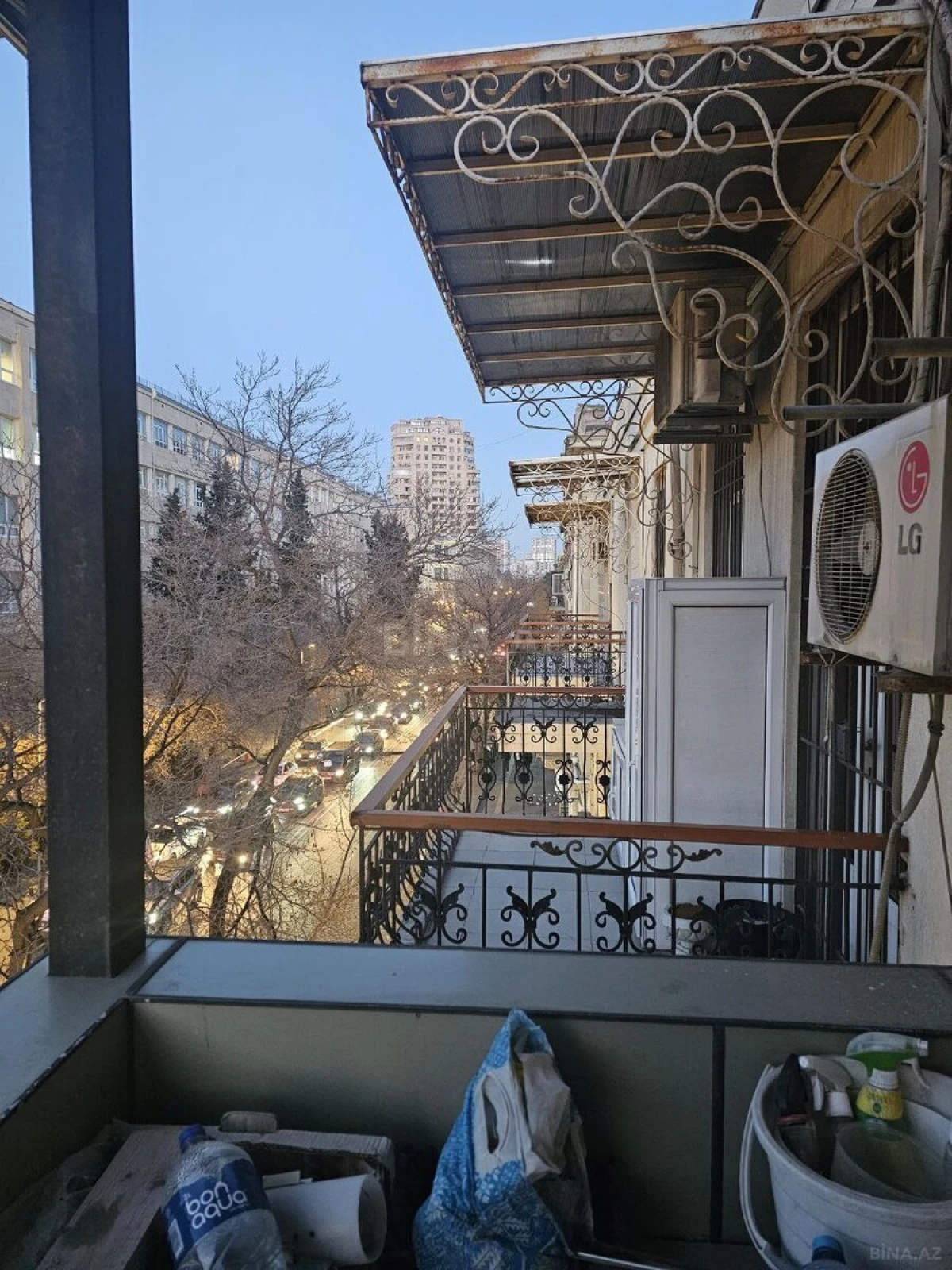 Satılır 3 otaqlı mənzil 82 m²