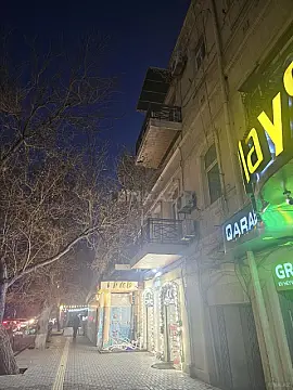 Satılır 3 otaqlı mənzil 82 m²