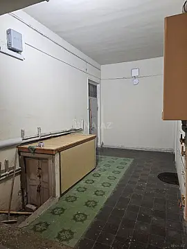 Satılır 3 otaqlı mənzil 82 m²