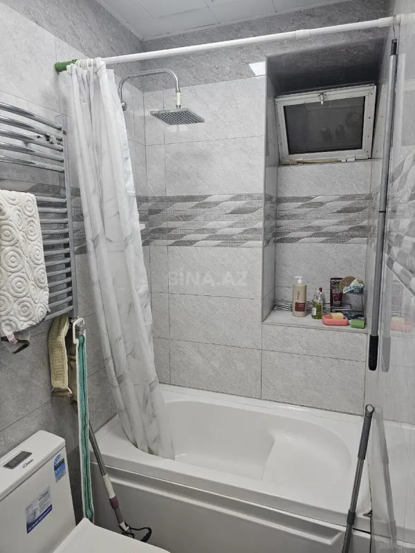 Satılır 3 otaqlı mənzil 82 m²