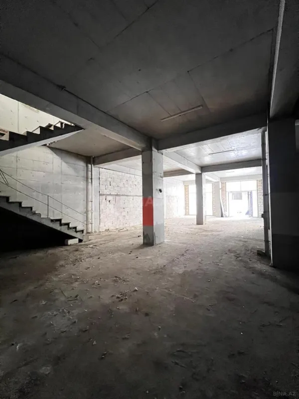 Satılır obyekt 450 m²