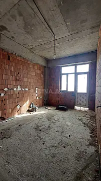 Satılır 3 otaqlı mənzil 106.5 m²