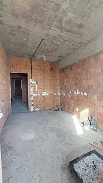 Satılır 3 otaqlı mənzil 106.5 m²