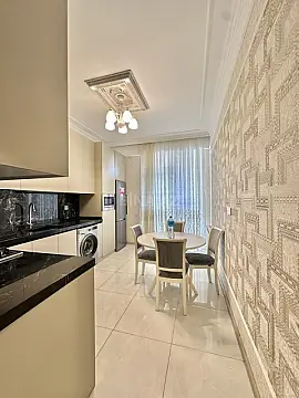 Satılır 2 otaqlı mənzil 75 m²