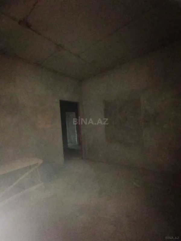 Satılır 4 otaqlı mənzil 164 m²