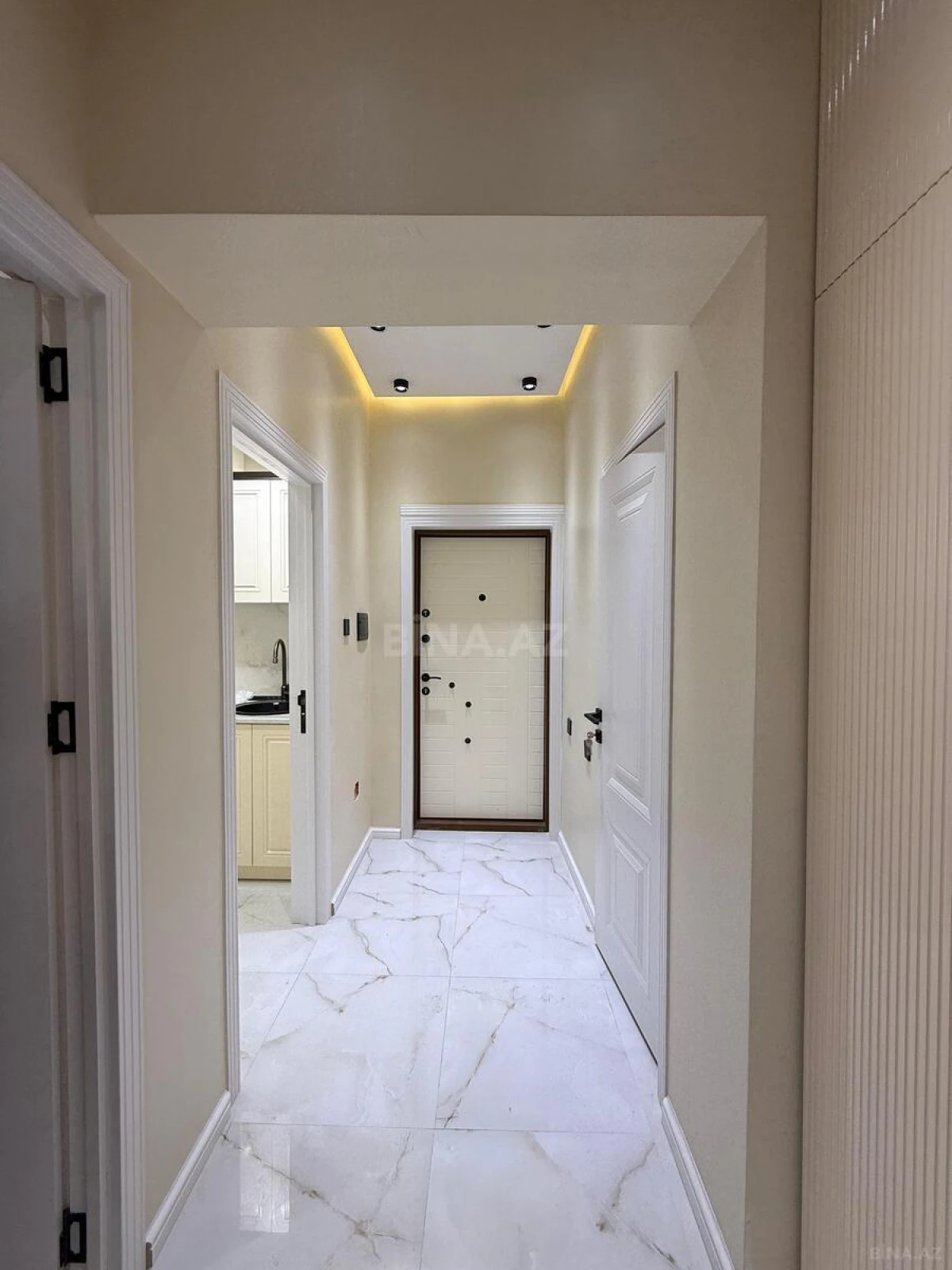 Satılır 2 otaqlı mənzil 55 m²