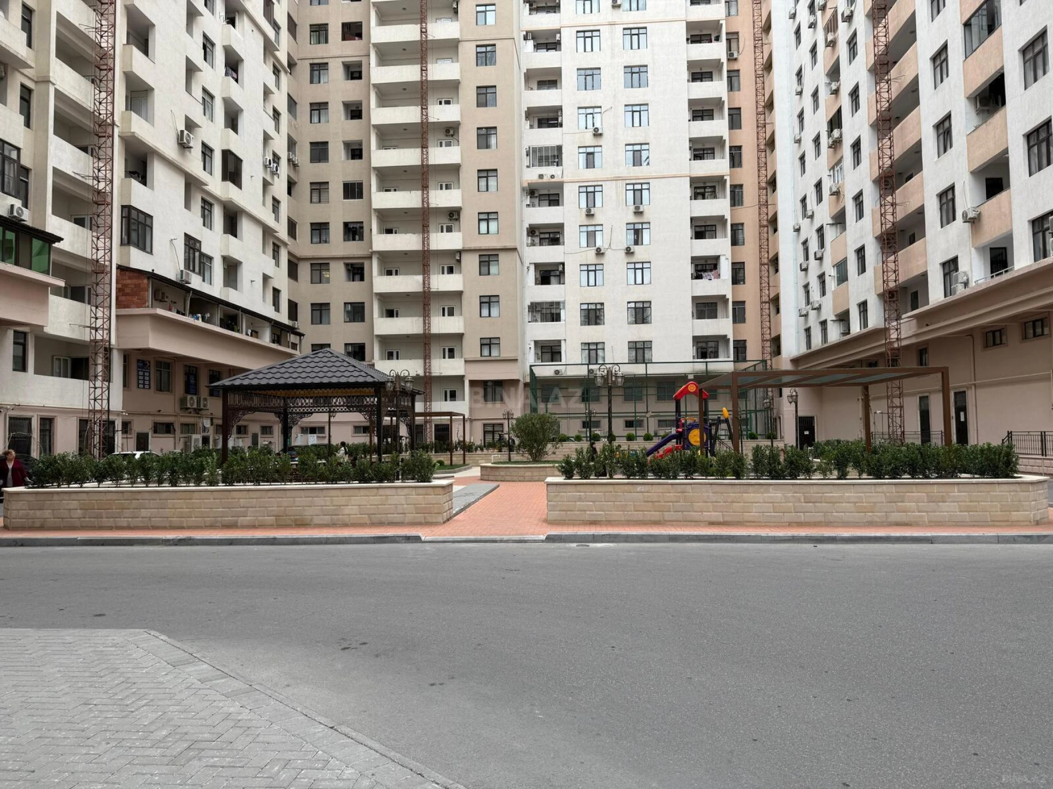 Satılır 2 otaqlı mənzil 55 m²