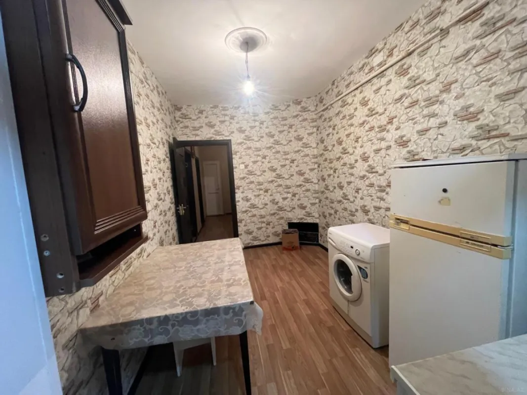 Satılır 3 otaqlı mənzil 60 m²