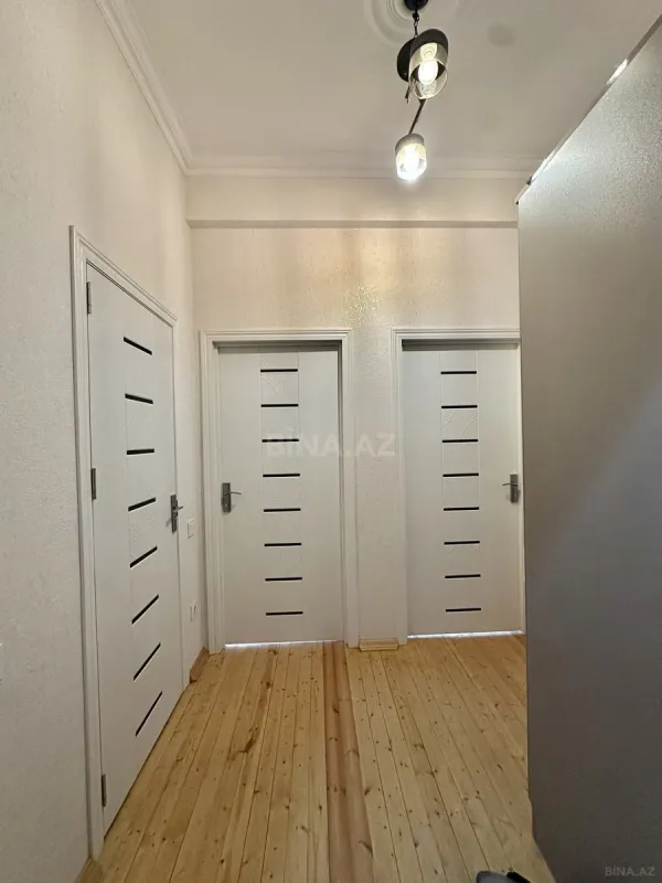 Satılır 2 otaqlı mənzil 75 m²