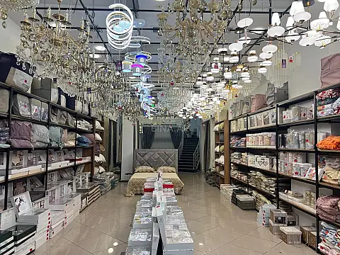 Satılır obyekt 330 m²