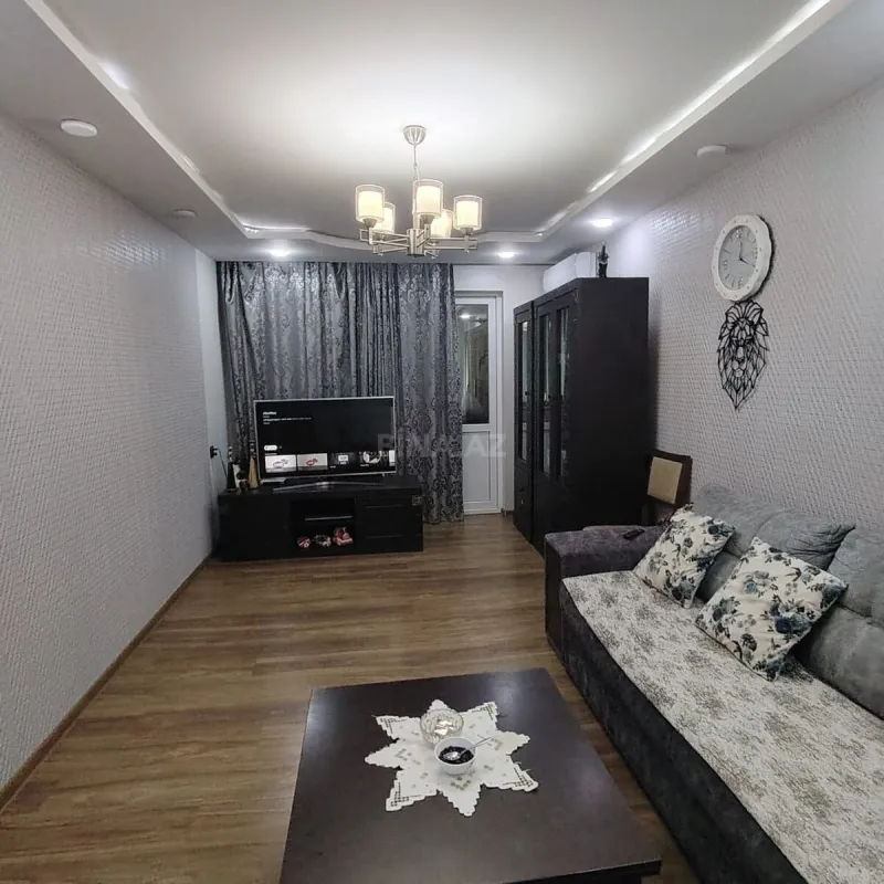 Satılır 3 otaqlı mənzil 70 m²