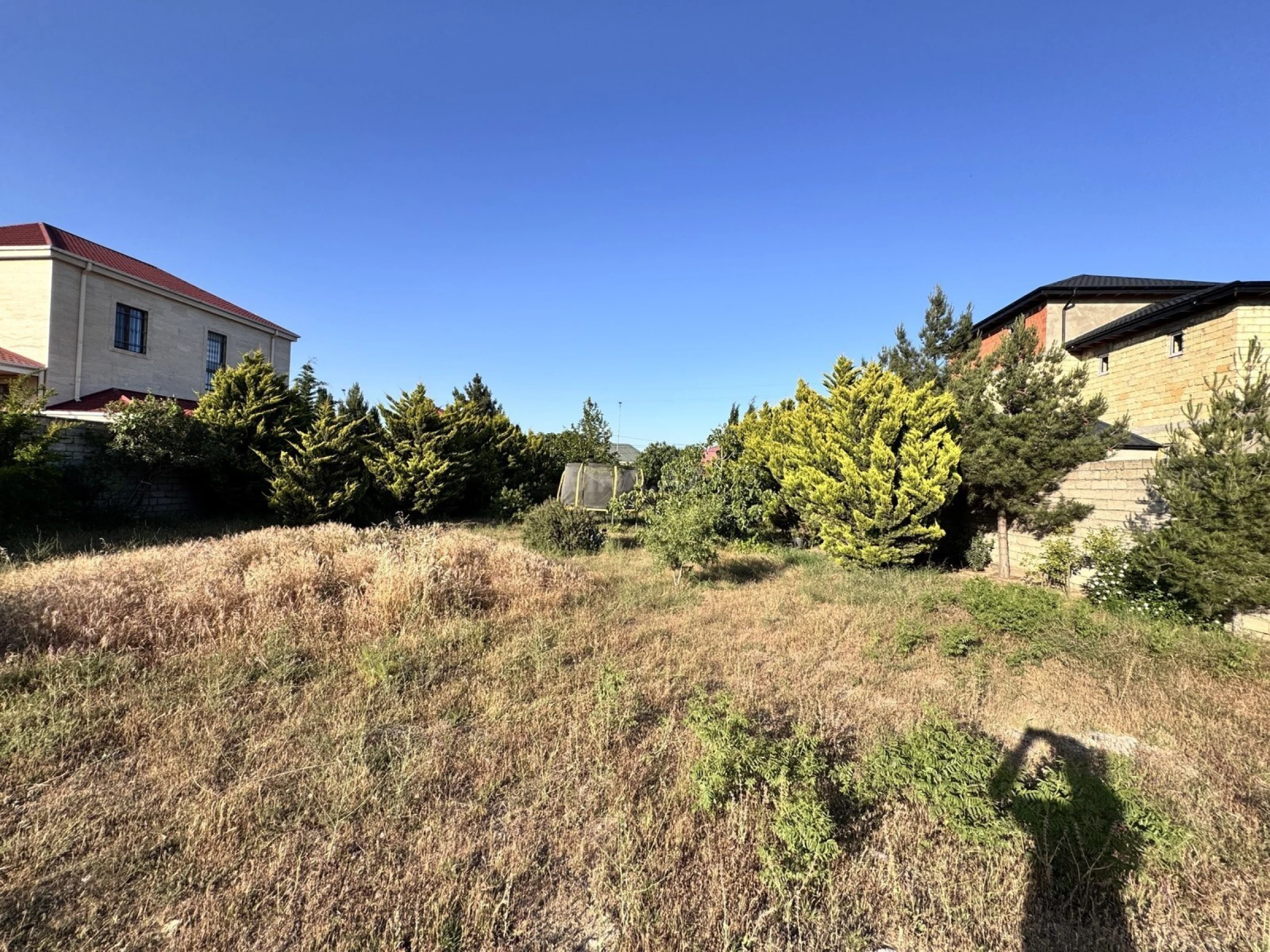 Satılır torpaq sahəsi 12 m²