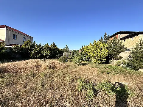 Satılır torpaq sahəsi 12 m²