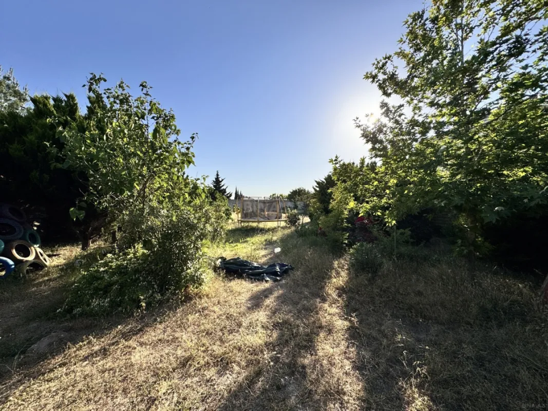 Satılır torpaq sahəsi 12 m²