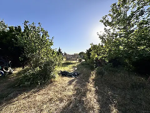 Satılır torpaq sahəsi 12 m²