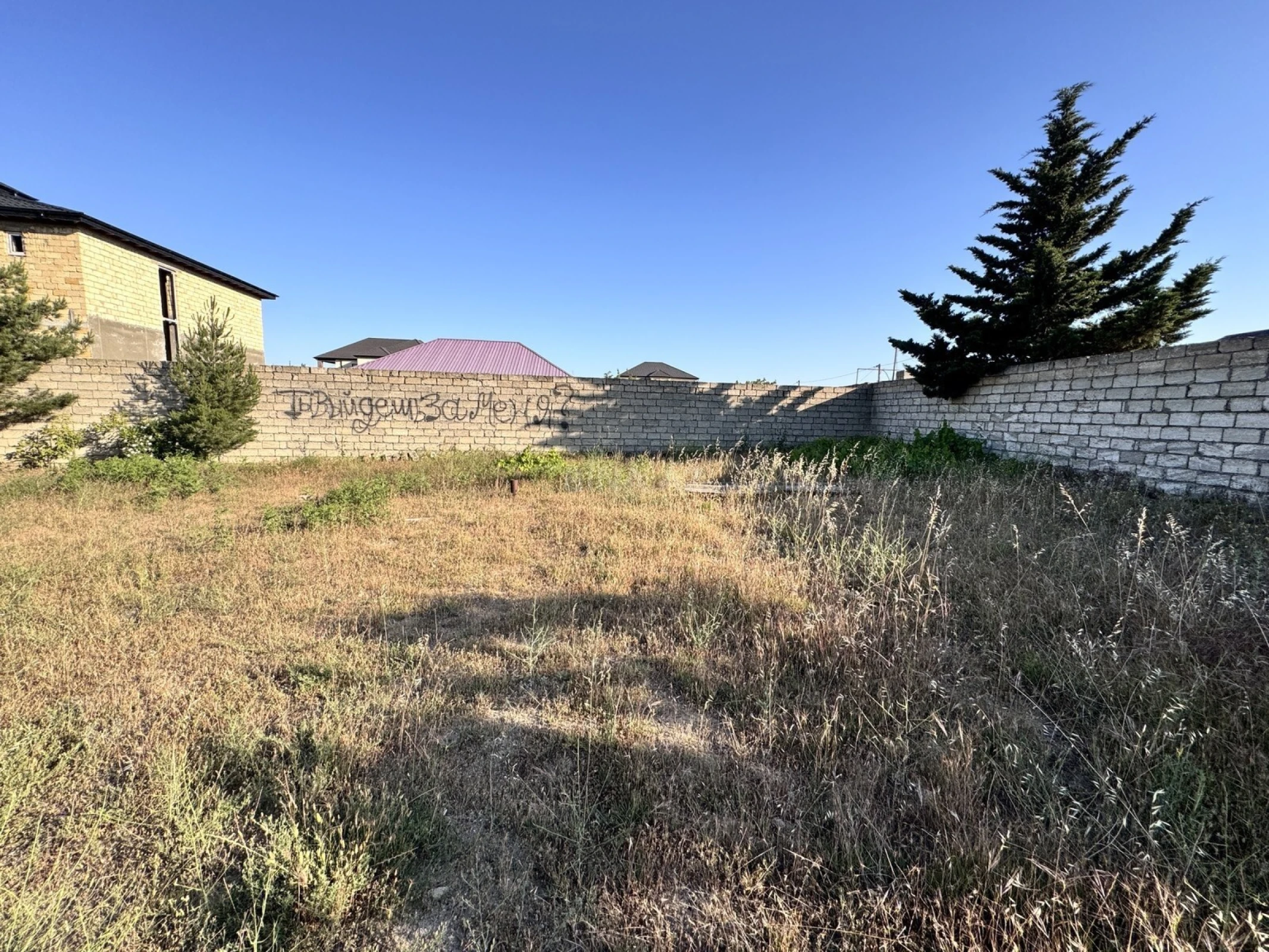 Satılır torpaq sahəsi 12 m²