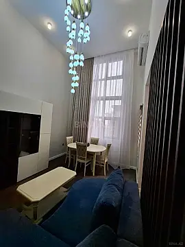Satılır 2 otaqlı mənzil 73 m²