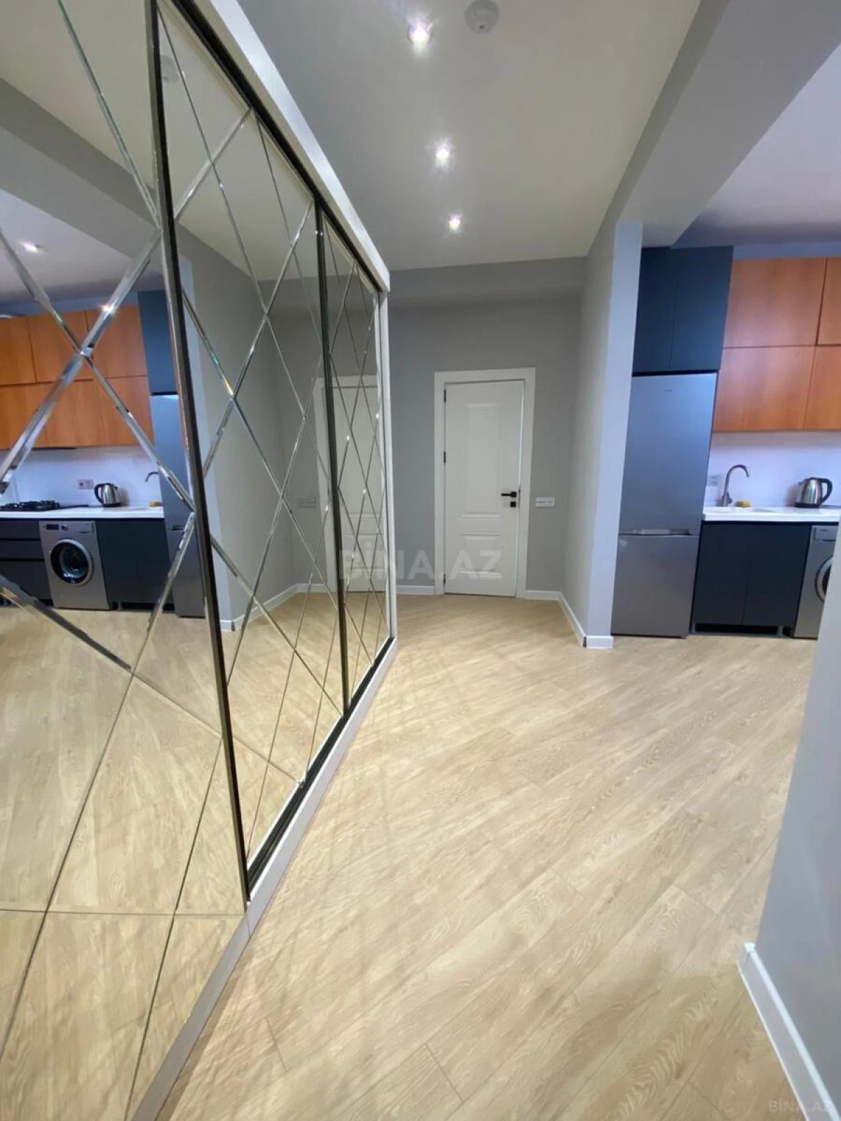 Kirayə verilir 3 otaqlı mənzil 85 m²