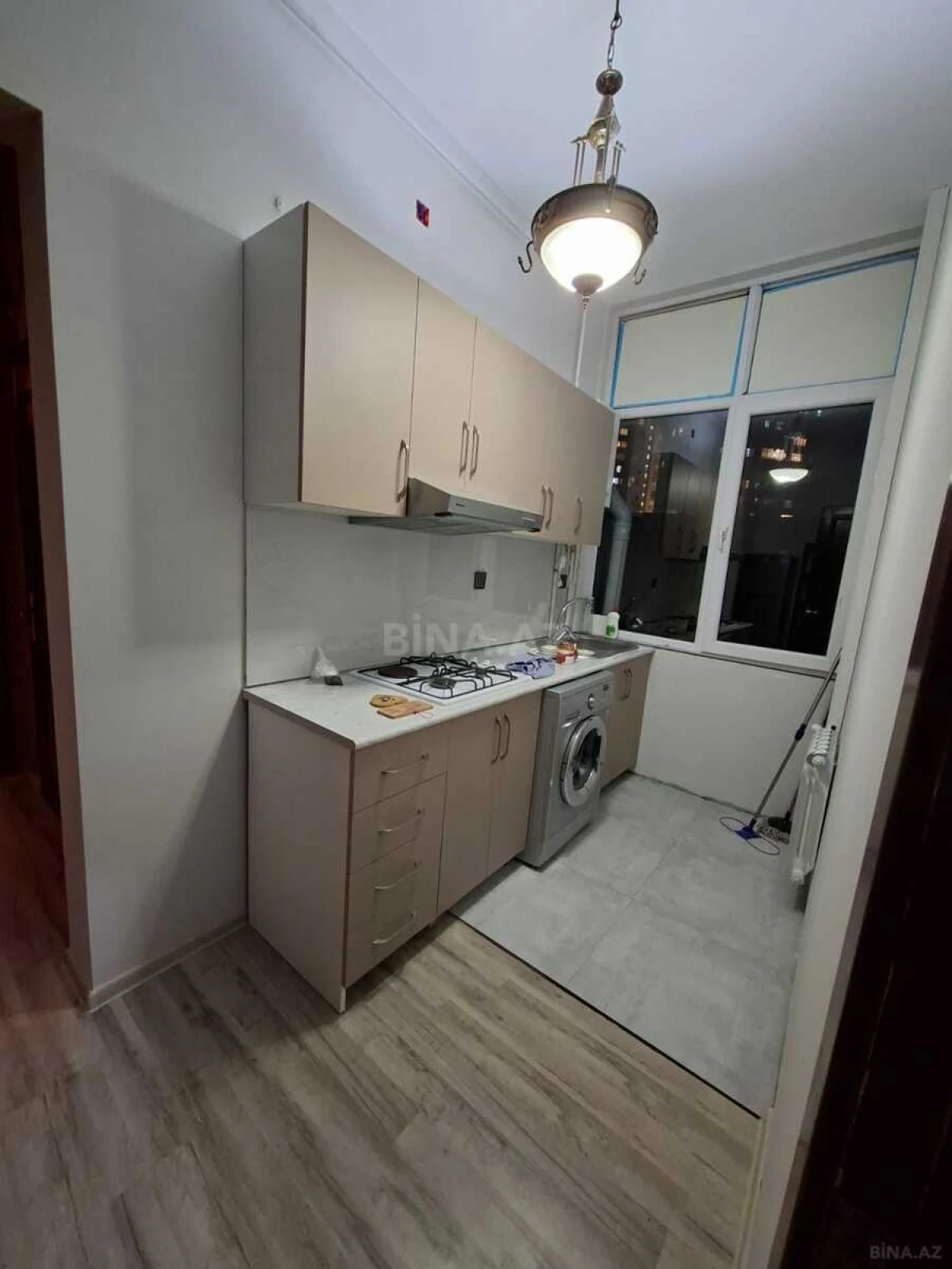 Kirayə verilir 2 otaqlı mənzil 70 m²