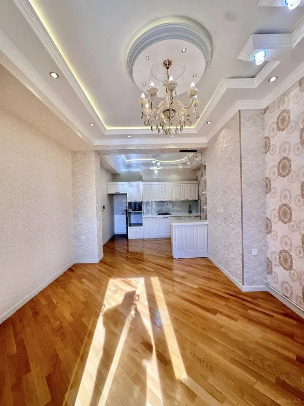 Satılır 3 otaqlı mənzil 104 m²