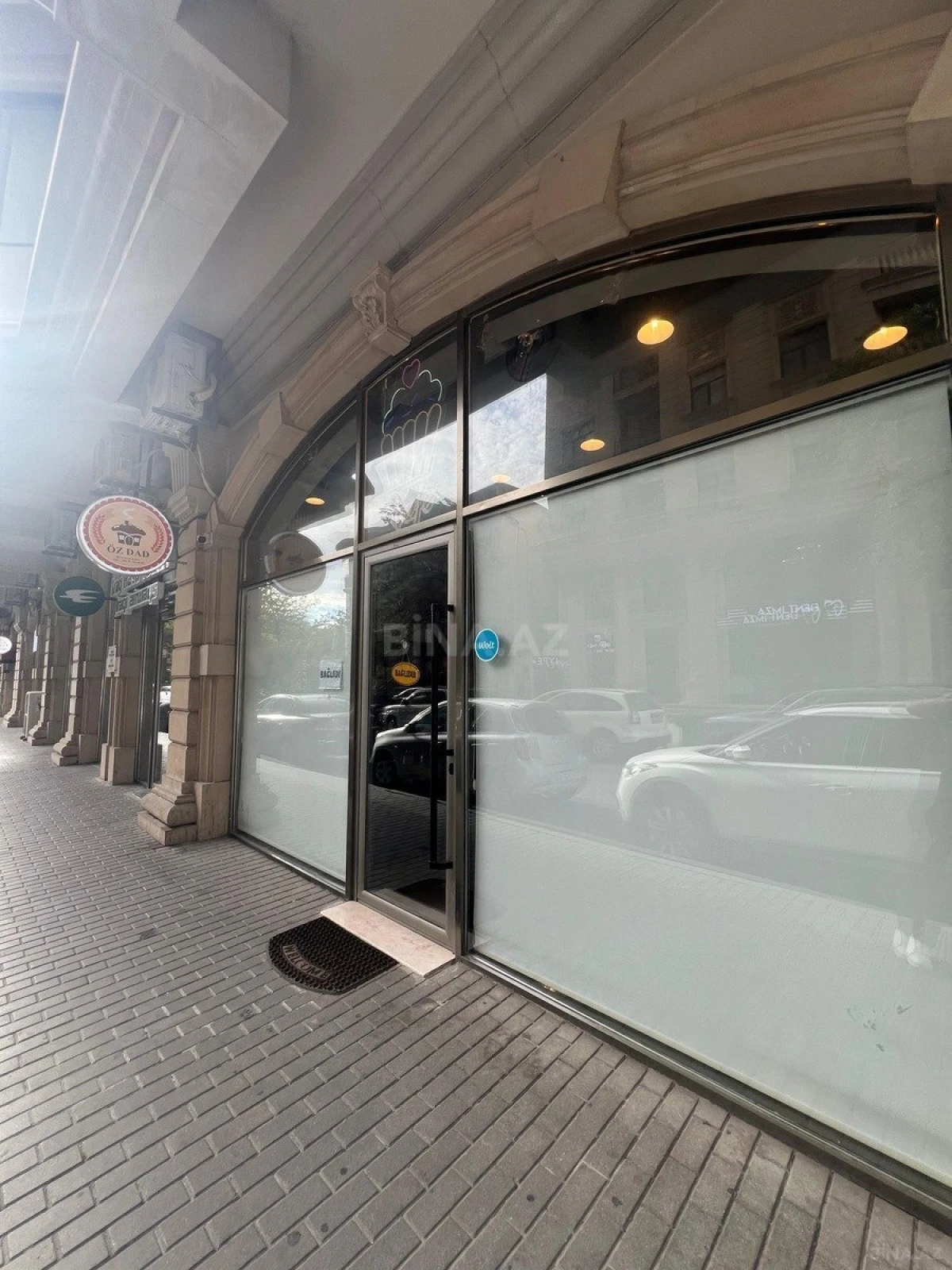 Satılır obyekt 135 m²