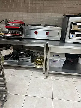 Satılır obyekt 135 m²