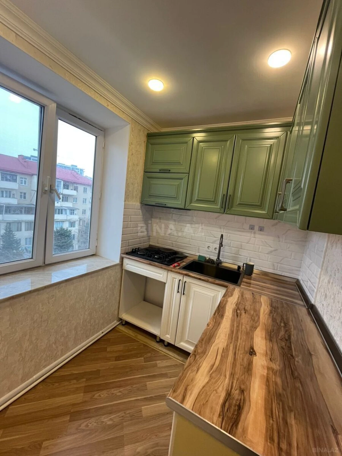 Satılır 2 otaqlı mənzil 50 m²