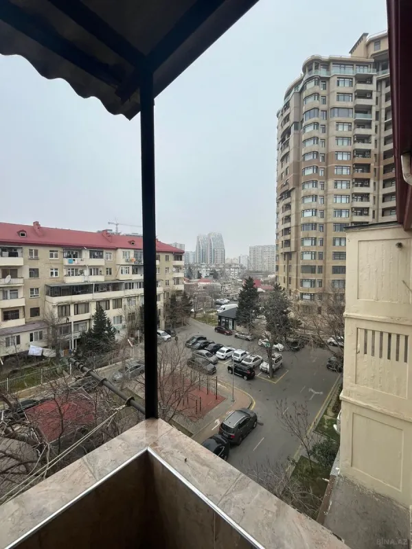 Satılır 2 otaqlı mənzil 50 m²