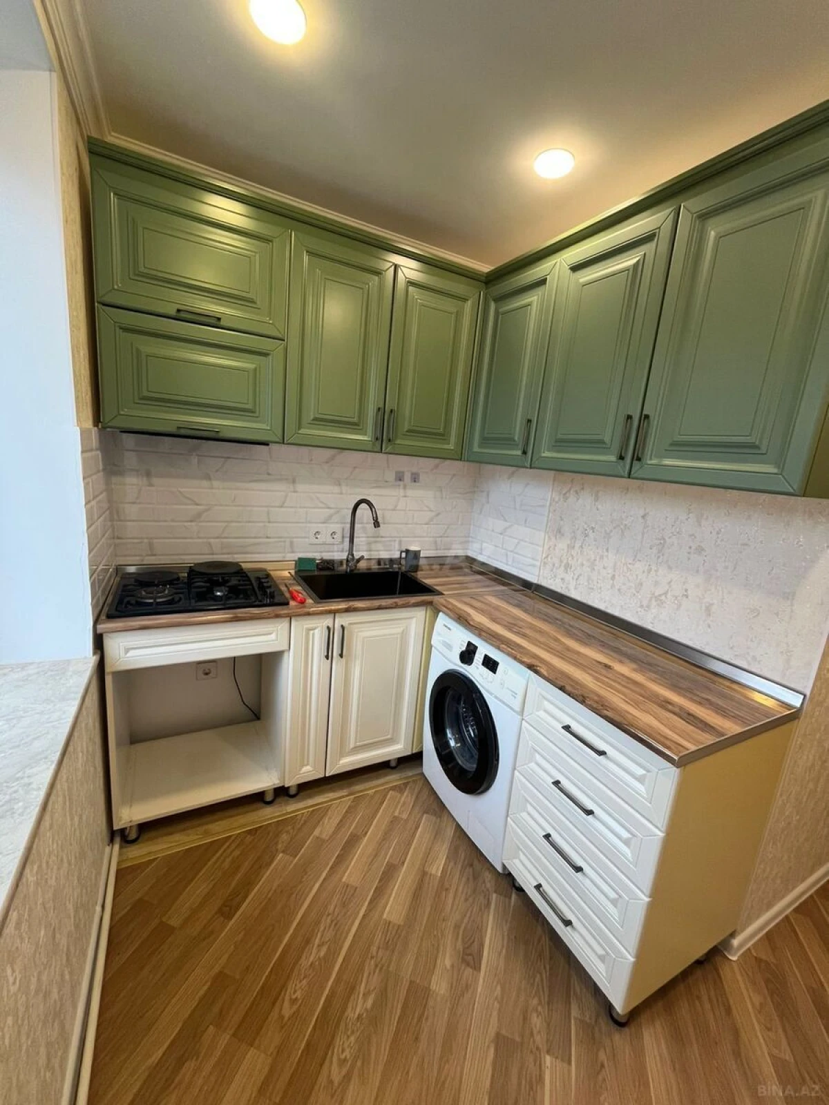 Satılır 2 otaqlı mənzil 50 m²