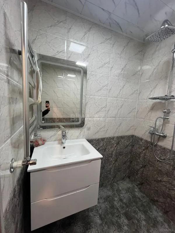 Satılır 2 otaqlı mənzil 50 m²