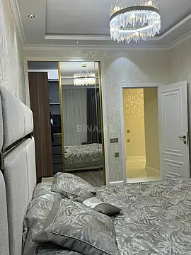 Satılır 3 otaqlı mənzil 106 m²