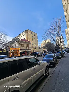 Satılır 3 otaqlı mənzil 100 m²