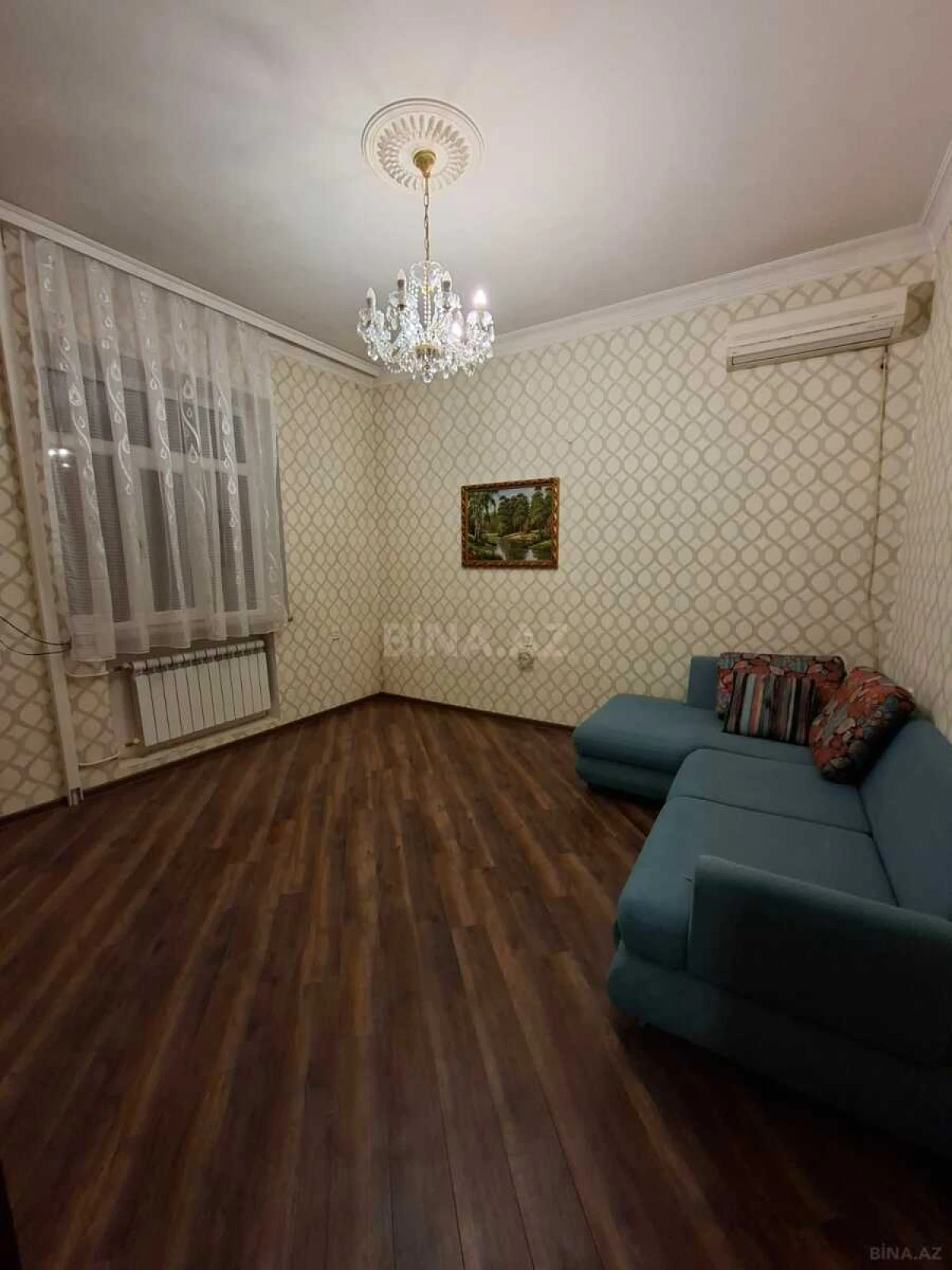 Kirayə verilir 4 otaqlı mənzil 120 m²