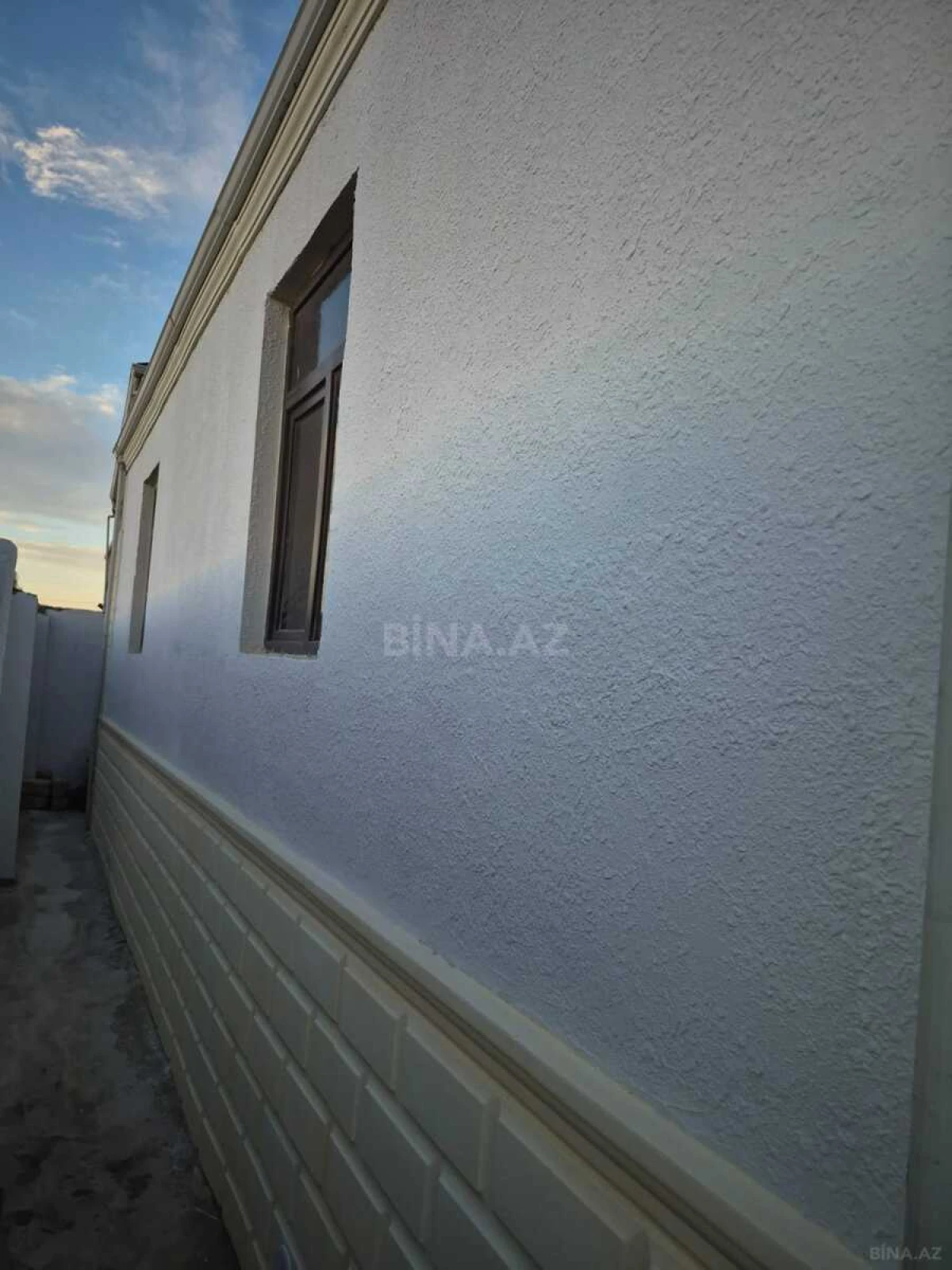 Satılır 3 otaqlı həyət evi 100 m²