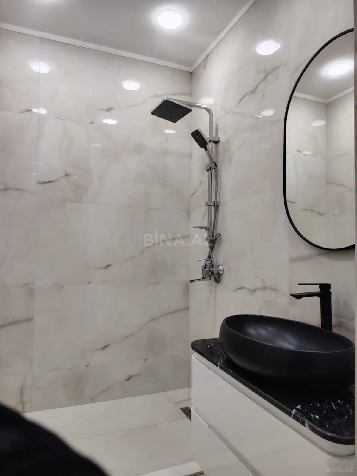 Satılır 2 otaqlı mənzil 66.2 m²