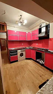 Satılır 2 otaqlı mənzil 64 m²