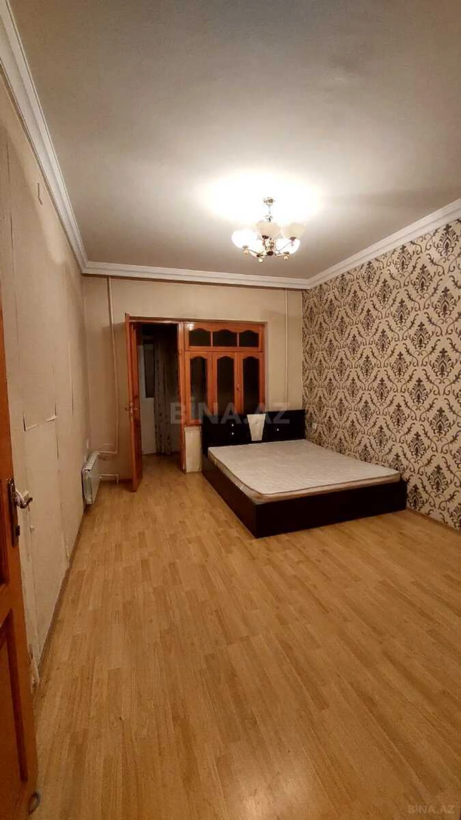 Satılır 2 otaqlı mənzil 64 m²
