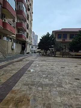 Satılır 2 otaqlı mənzil 80 m²