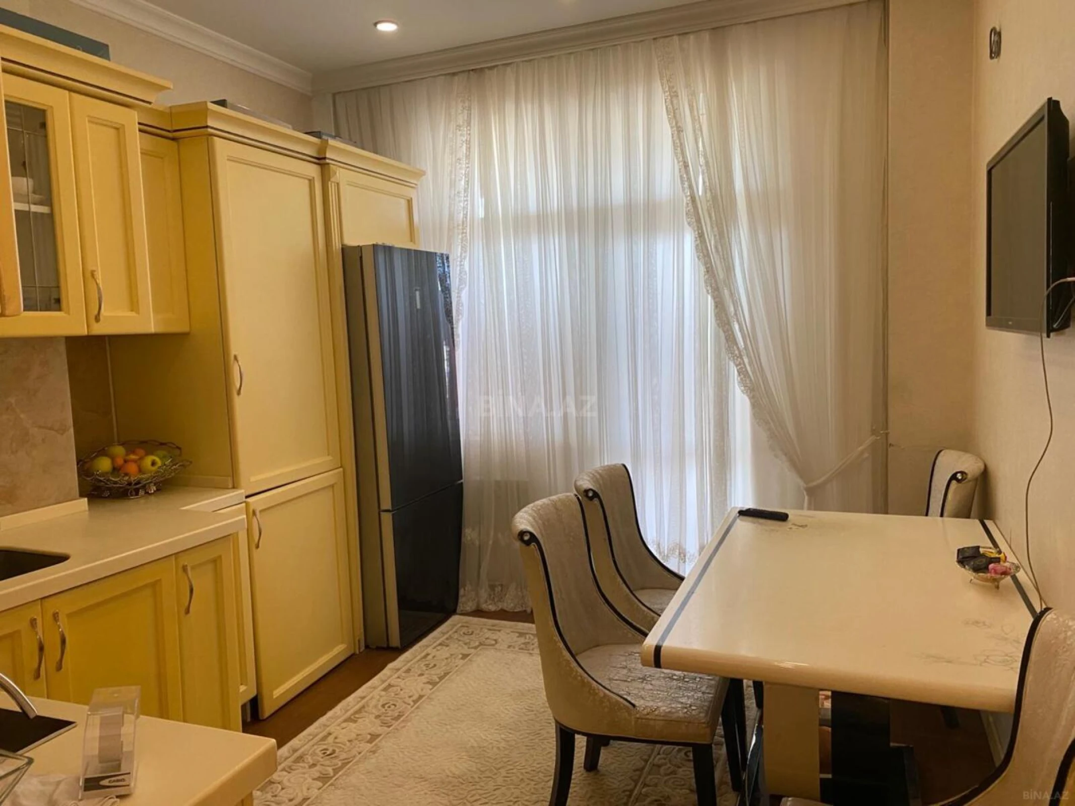 Satılır 2 otaqlı mənzil 80 m²