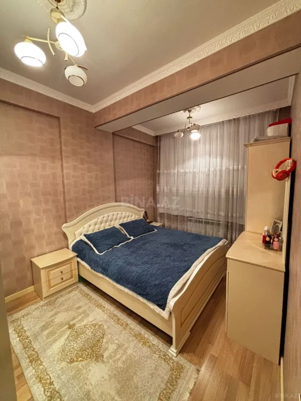 Satılır 3 otaqlı mənzil 80 m²