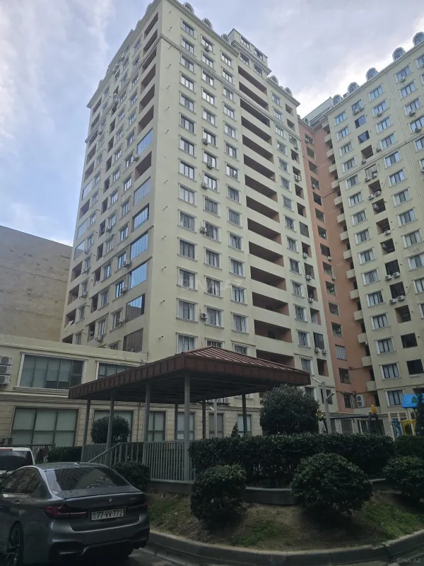 Satılır 3 otaqlı mənzil 80 m²