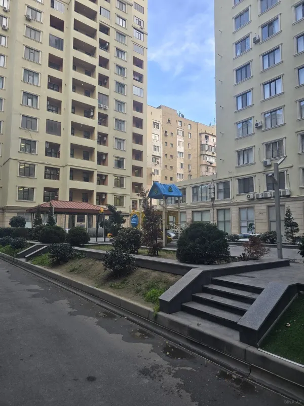 Satılır 3 otaqlı mənzil 80 m²