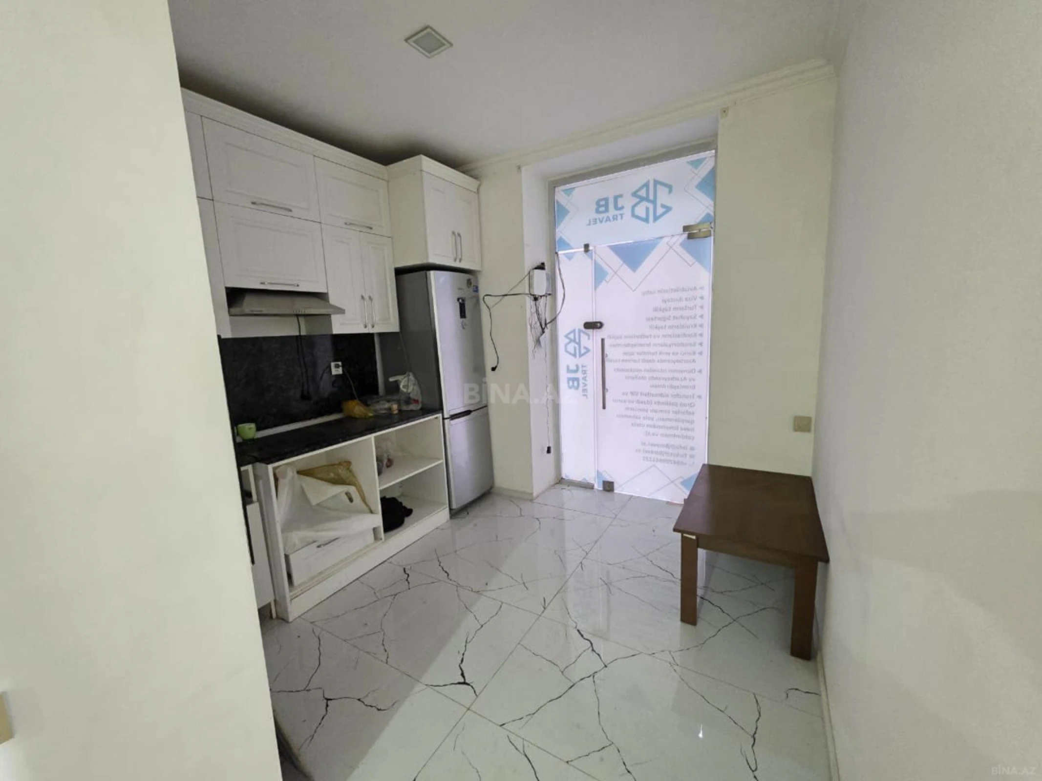 Kirayə verilir 3 otaqlı ofis 80 m²